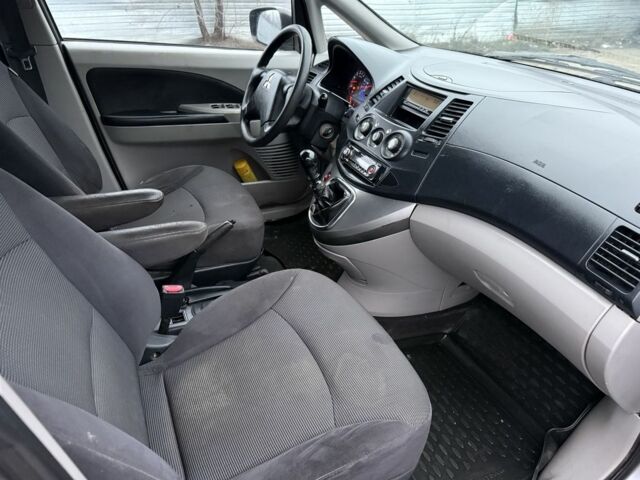 Серый Мицубиси Грандис, объемом двигателя 2 л и пробегом 200 тыс. км за 2450 $, фото 8 на Automoto.ua