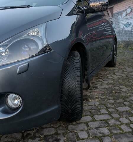 Серый Мицубиси Грандис, объемом двигателя 2 л и пробегом 282 тыс. км за 6700 $, фото 11 на Automoto.ua