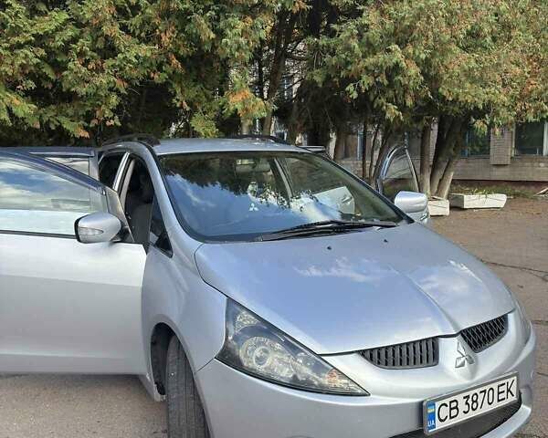 Мицубиси Грандис 2006 в Нежине на Automoto.ua Серый Мицубиси Грандис, объемом двигателя 2.4 л и пробегом 300 тыс. км за 7200 $, фото 3 на Automoto.ua