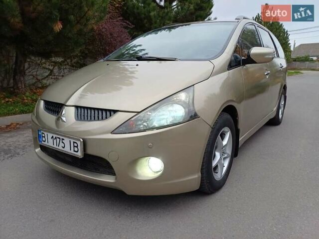 Сірий Міцубісі Грандіс, об'ємом двигуна 2.4 л та пробігом 246 тис. км за 6200 $, фото 6 на Automoto.ua