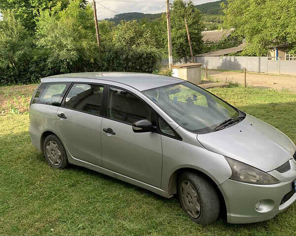 Серый Мицубиси Грандис, объемом двигателя 1.97 л и пробегом 394 тыс. км за 5600 $, фото 6 на Automoto.ua