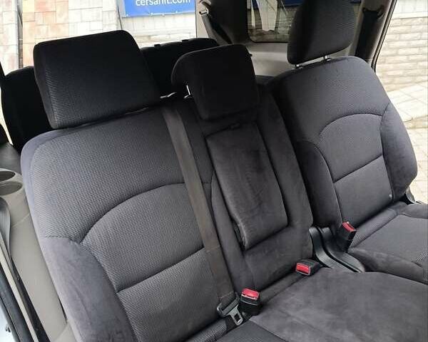 Серый Мицубиси Грандис, объемом двигателя 2 л и пробегом 252 тыс. км за 4999 $, фото 11 на Automoto.ua