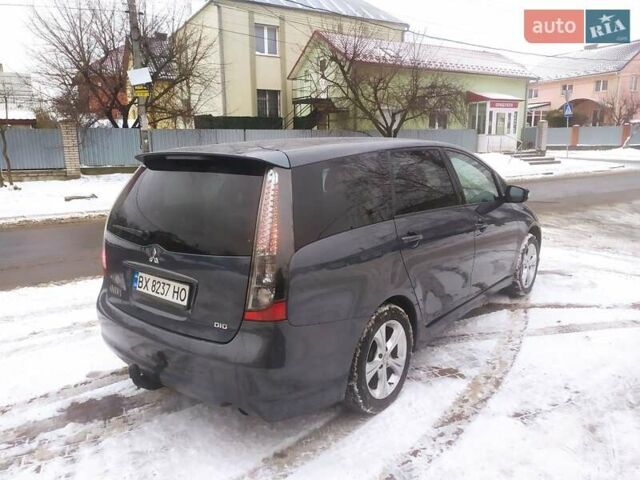 Серый Мицубиси Грандис, объемом двигателя 1.97 л и пробегом 312 тыс. км за 5450 $, фото 7 на Automoto.ua