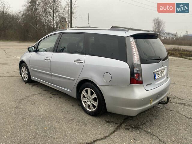 Серый Мицубиси Грандис, объемом двигателя 2 л и пробегом 320 тыс. км за 3599 $, фото 4 на Automoto.ua