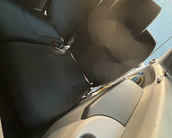 Серый Мицубиси Грандис, объемом двигателя 2.38 л и пробегом 271 тыс. км за 5400 $, фото 14 на Automoto.ua