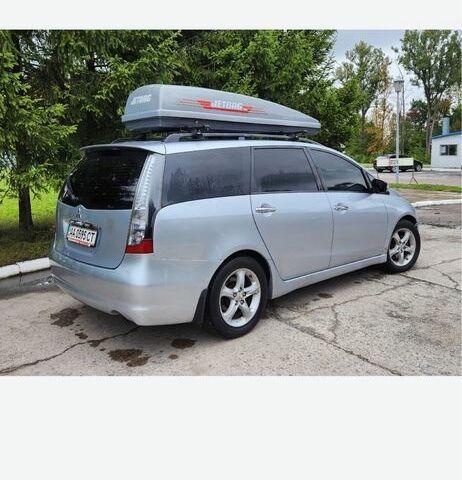 Серый Мицубиси Грандис, объемом двигателя 2.4 л и пробегом 250 тыс. км за 4800 $, фото 6 на Automoto.ua