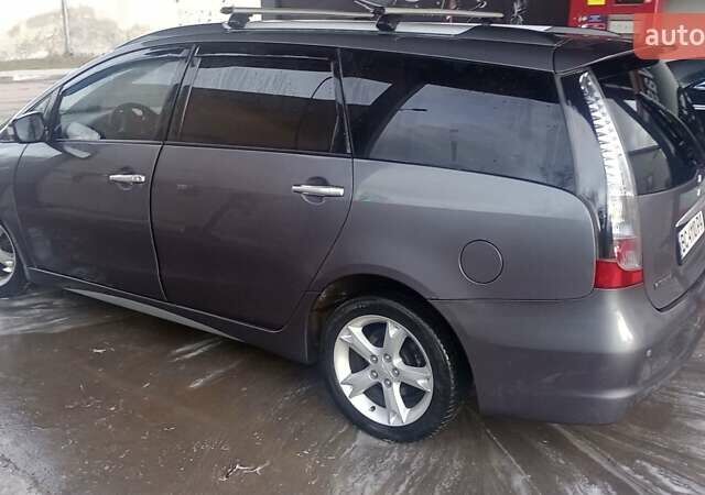 Сірий Міцубісі Грандіс, об'ємом двигуна 1.97 л та пробігом 287 тис. км за 6900 $, фото 6 на Automoto.ua