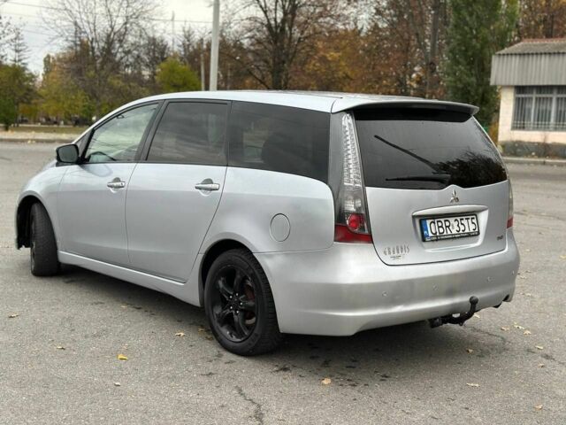 Мицубиси Грандис 2007 в Харькове на Automoto.ua Серый Мицубиси Грандис, объемом двигателя 2 л и пробегом 123 тыс. км за 2800 $, фото 2 на Automoto.ua