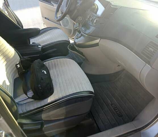 Сірий Міцубісі Грандіс, об'ємом двигуна 2.4 л та пробігом 250 тис. км за 6700 $, фото 9 на Automoto.ua