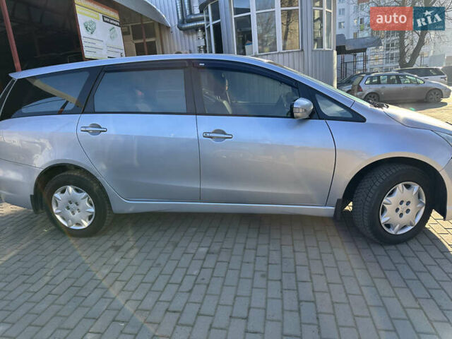 Серый Мицубиси Грандис, объемом двигателя 2.4 л и пробегом 276 тыс. км за 6800 $, фото 8 на Automoto.ua