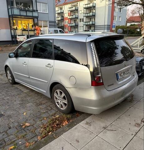 Серый Мицубиси Грандис, объемом двигателя 2 л и пробегом 300 тыс. км за 3499 $, фото 2 на Automoto.ua