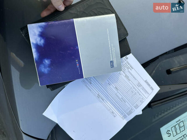 Сірий Міцубісі Грандіс, об'ємом двигуна 2.38 л та пробігом 207 тис. км за 6700 $, фото 40 на Automoto.ua