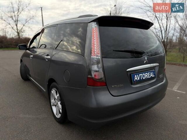Серый Мицубиси Грандис, объемом двигателя 2.38 л и пробегом 220 тыс. км за 5700 $, фото 27 на Automoto.ua