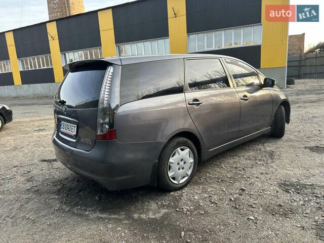 Сірий Міцубісі Грандіс, об'ємом двигуна 2.38 л та пробігом 207 тис. км за 6700 $, фото 8 на Automoto.ua