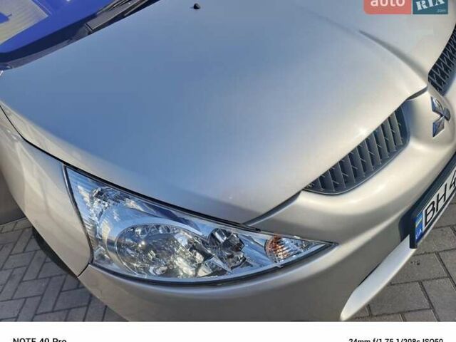 Сірий Міцубісі Грандіс, об'ємом двигуна 2.4 л та пробігом 250 тис. км за 6700 $, фото 11 на Automoto.ua