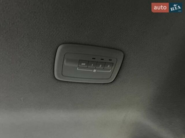 Серый Мицубиси Грандис, объемом двигателя 2.38 л и пробегом 274 тыс. км за 8300 $, фото 9 на Automoto.ua