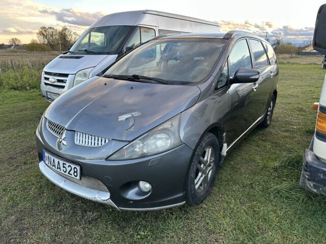 Мицубиси Грандис 2009 в Коломые на Automoto.ua Серый Мицубиси Грандис, объемом двигателя 0 л и пробегом 392 тыс. км за 2600 $, фото 1 на Automoto.ua