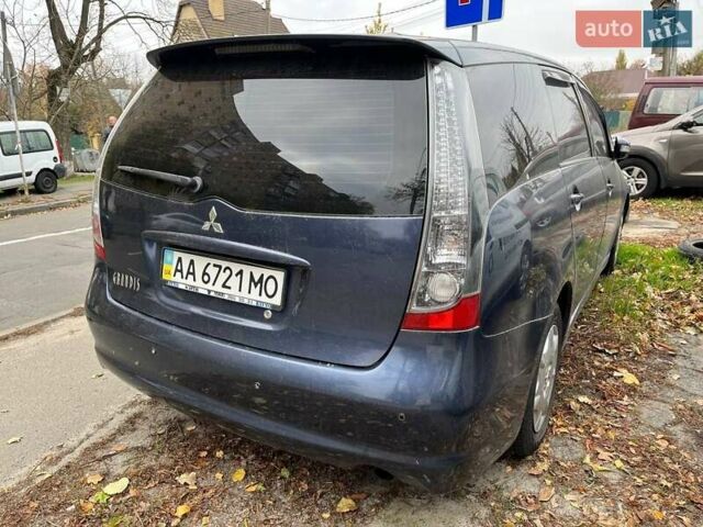 Синий Мицубиси Грандис, объемом двигателя 2.4 л и пробегом 266 тыс. км за 5200 $, фото 8 на Automoto.ua
