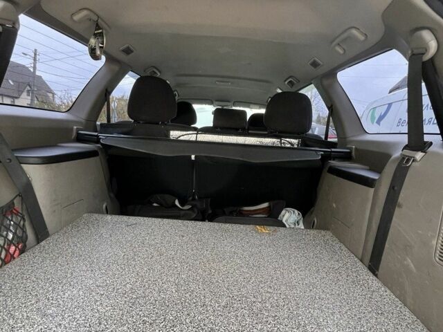 Синій Міцубісі Грандіс, об'ємом двигуна 2.4 л та пробігом 266 тис. км за 5200 $, фото 8 на Automoto.ua