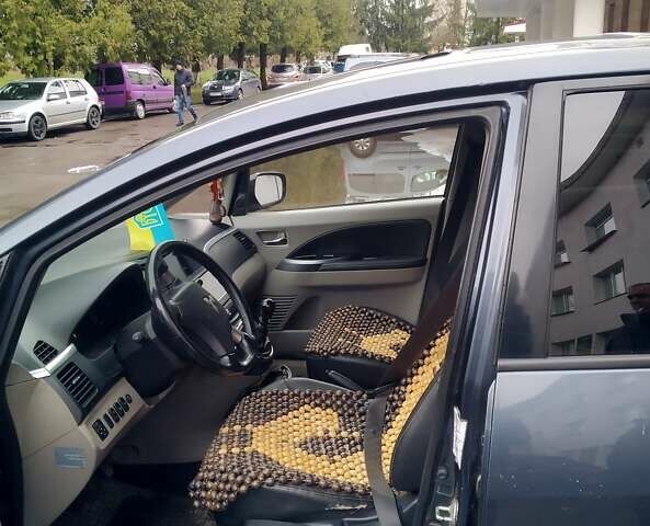 Синий Мицубиси Грандис, объемом двигателя 2 л и пробегом 267 тыс. км за 7000 $, фото 3 на Automoto.ua