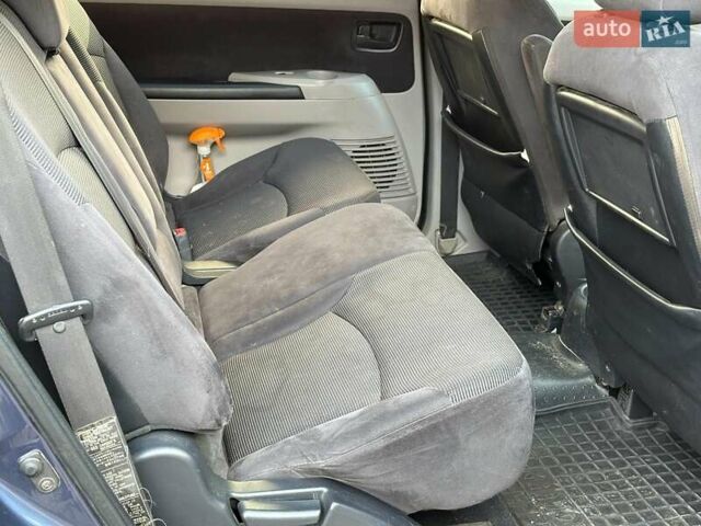 Синій Міцубісі Грандіс, об'ємом двигуна 2.4 л та пробігом 250 тис. км за 6490 $, фото 14 на Automoto.ua