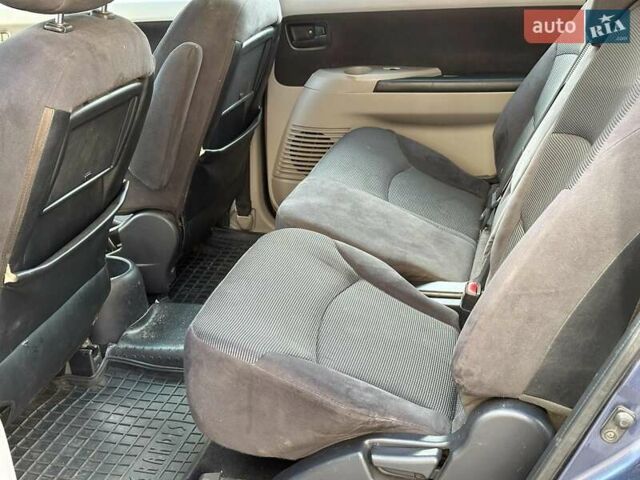 Синій Міцубісі Грандіс, об'ємом двигуна 2.4 л та пробігом 250 тис. км за 6490 $, фото 12 на Automoto.ua