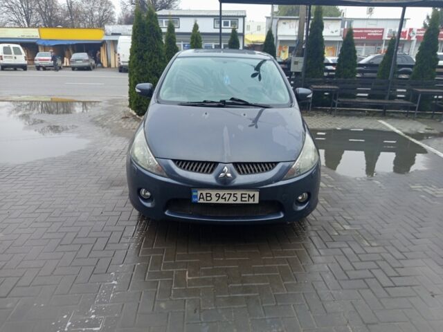 Синий Мицубиси Грандис, объемом двигателя 2 л и пробегом 320 тыс. км за 6550 $, фото 2 на Automoto.ua