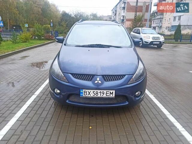 Синій Міцубісі Грандіс, об'ємом двигуна 2.38 л та пробігом 350 тис. км за 5700 $, фото 6 на Automoto.ua