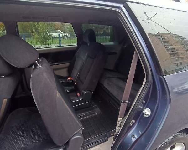Синій Міцубісі Грандіс, об'ємом двигуна 2.38 л та пробігом 350 тис. км за 5700 $, фото 14 на Automoto.ua