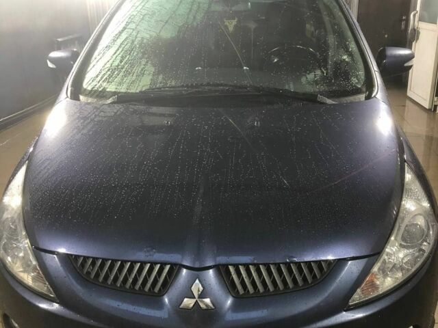 Синій Міцубісі Грандіс, об'ємом двигуна 2.4 л та пробігом 236 тис. км за 6999 $, фото 5 на Automoto.ua