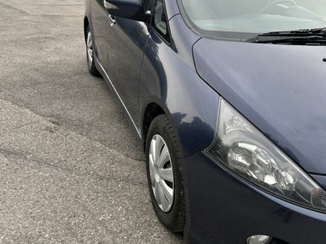 Синій Міцубісі Грандіс, об'ємом двигуна 2 л та пробігом 390 тис. км за 3000 $, фото 1 на Automoto.ua