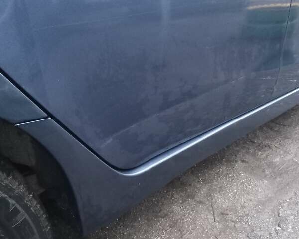 Синий Мицубиси Грандис, объемом двигателя 2.4 л и пробегом 300 тыс. км за 6000 $, фото 4 на Automoto.ua