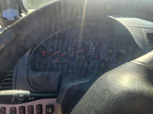 Синий Мицубиси Грандис, объемом двигателя 2.4 л и пробегом 226 тыс. км за 6100 $, фото 5 на Automoto.ua