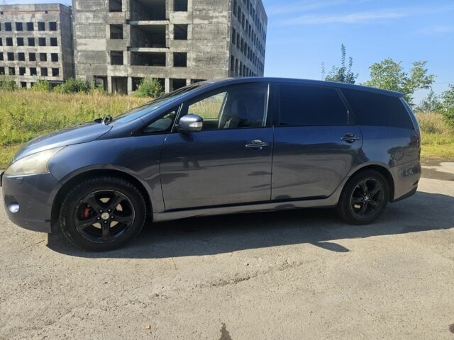 Синий Мицубиси Грандис, объемом двигателя 2.4 л и пробегом 226 тыс. км за 6100 $, фото 1 на Automoto.ua