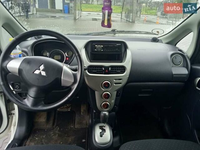 Білий Міцубісі І-Мієв, об'ємом двигуна 0 л та пробігом 97 тис. км за 4200 $, фото 6 на Automoto.ua