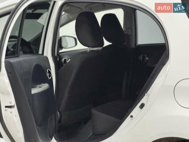 Белый Мицубиси И-Миев, объемом двигателя 0 л и пробегом 120 тыс. км за 3500 $, фото 29 на Automoto.ua