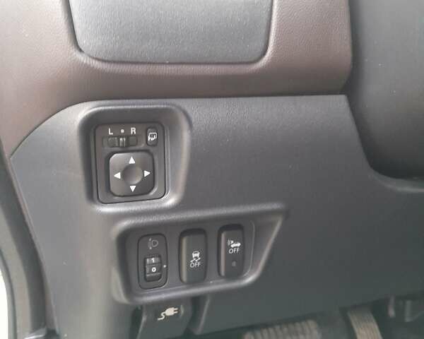 Белый Мицубиси И-Миев, объемом двигателя 0 л и пробегом 95 тыс. км за 4400 $, фото 16 на Automoto.ua