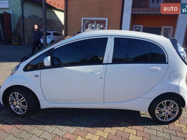 Білий Міцубісі І-Мієв, об'ємом двигуна 0 л та пробігом 93 тис. км за 3777 $, фото 20 на Automoto.ua