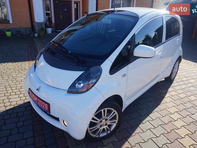 Білий Міцубісі І-Мієв, об'ємом двигуна 0 л та пробігом 93 тис. км за 3777 $, фото 13 на Automoto.ua