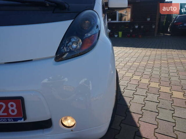 Білий Міцубісі І-Мієв, об'ємом двигуна 0 л та пробігом 93 тис. км за 3777 $, фото 21 на Automoto.ua