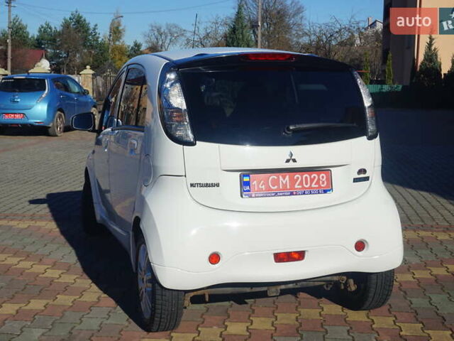 Білий Міцубісі І-Мієв, об'ємом двигуна 0 л та пробігом 93 тис. км за 3777 $, фото 8 на Automoto.ua