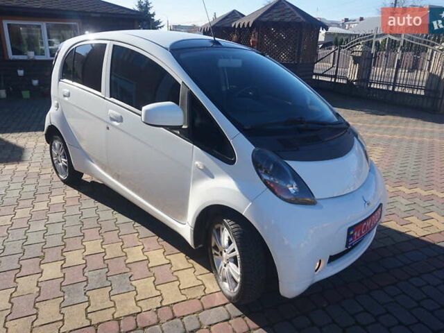 Білий Міцубісі І-Мієв, об'ємом двигуна 0 л та пробігом 93 тис. км за 3777 $, фото 15 на Automoto.ua