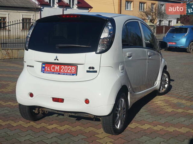 Білий Міцубісі І-Мієв, об'ємом двигуна 0 л та пробігом 93 тис. км за 3777 $, фото 7 на Automoto.ua