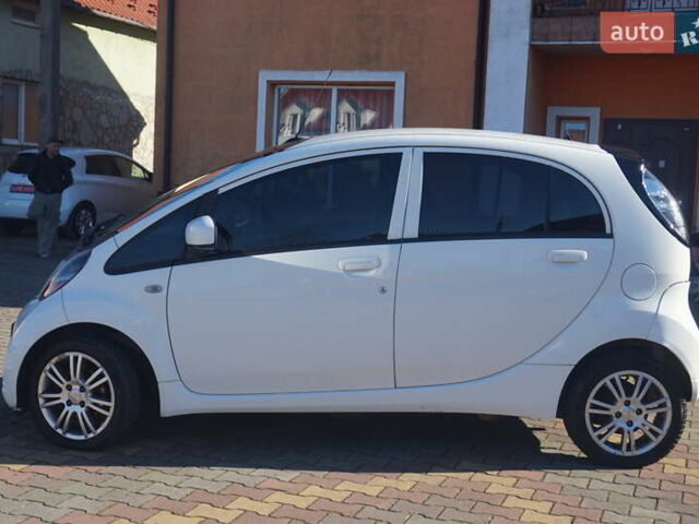 Білий Міцубісі І-Мієв, об'ємом двигуна 0 л та пробігом 93 тис. км за 3777 $, фото 11 на Automoto.ua