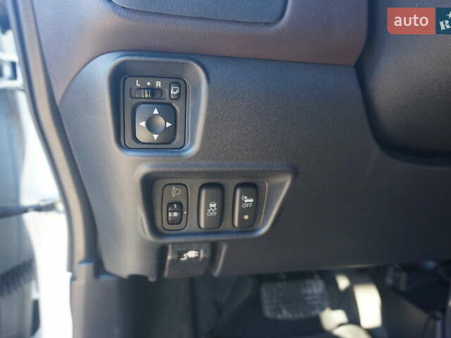 Білий Міцубісі І-Мієв, об'ємом двигуна 0 л та пробігом 93 тис. км за 3777 $, фото 28 на Automoto.ua