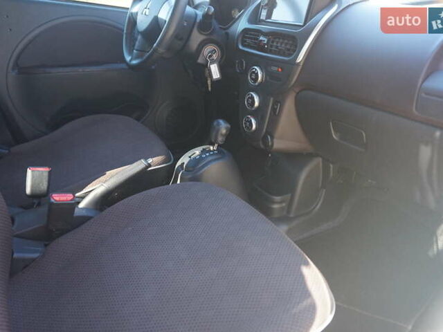 Білий Міцубісі І-Мієв, об'ємом двигуна 0 л та пробігом 93 тис. км за 3777 $, фото 38 на Automoto.ua