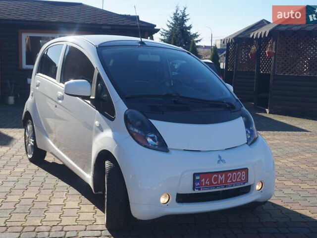 Білий Міцубісі І-Мієв, об'ємом двигуна 0 л та пробігом 93 тис. км за 3777 $, фото 3 на Automoto.ua