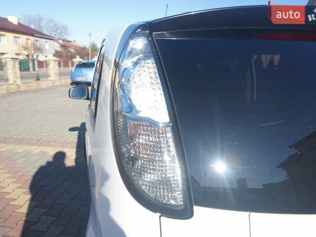 Білий Міцубісі І-Мієв, об'ємом двигуна 0 л та пробігом 93 тис. км за 3777 $, фото 24 на Automoto.ua