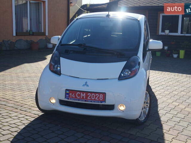 Білий Міцубісі І-Мієв, об'ємом двигуна 0 л та пробігом 93 тис. км за 3777 $, фото 2 на Automoto.ua