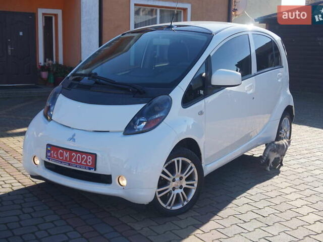 Білий Міцубісі І-Мієв, об'ємом двигуна 0 л та пробігом 93 тис. км за 3777 $, фото 1 на Automoto.ua
